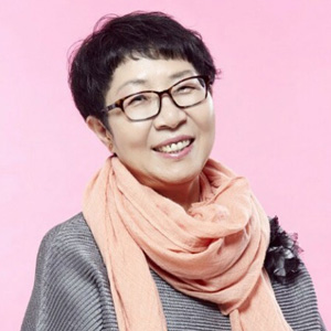 박명희 회장님 사진