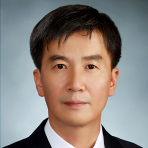 이진용 회장님 사진